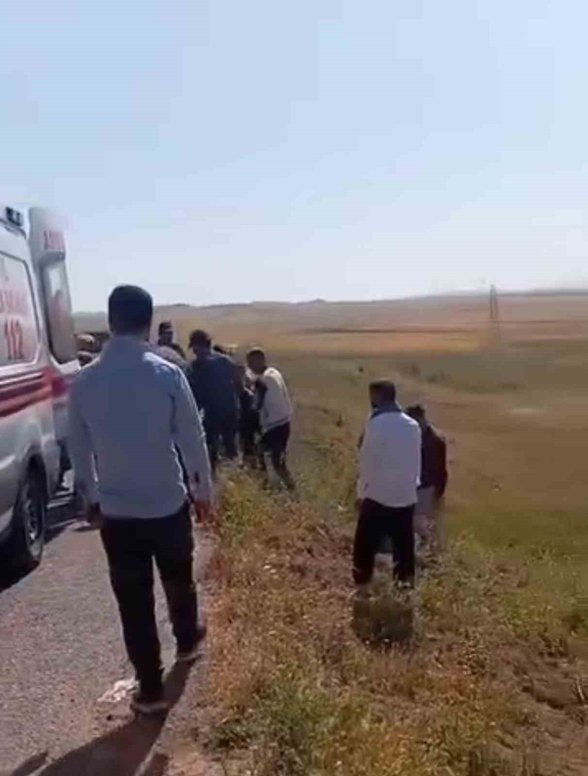 Siirt’te araç şarampole yuvarlandı, sürücü yaralandı