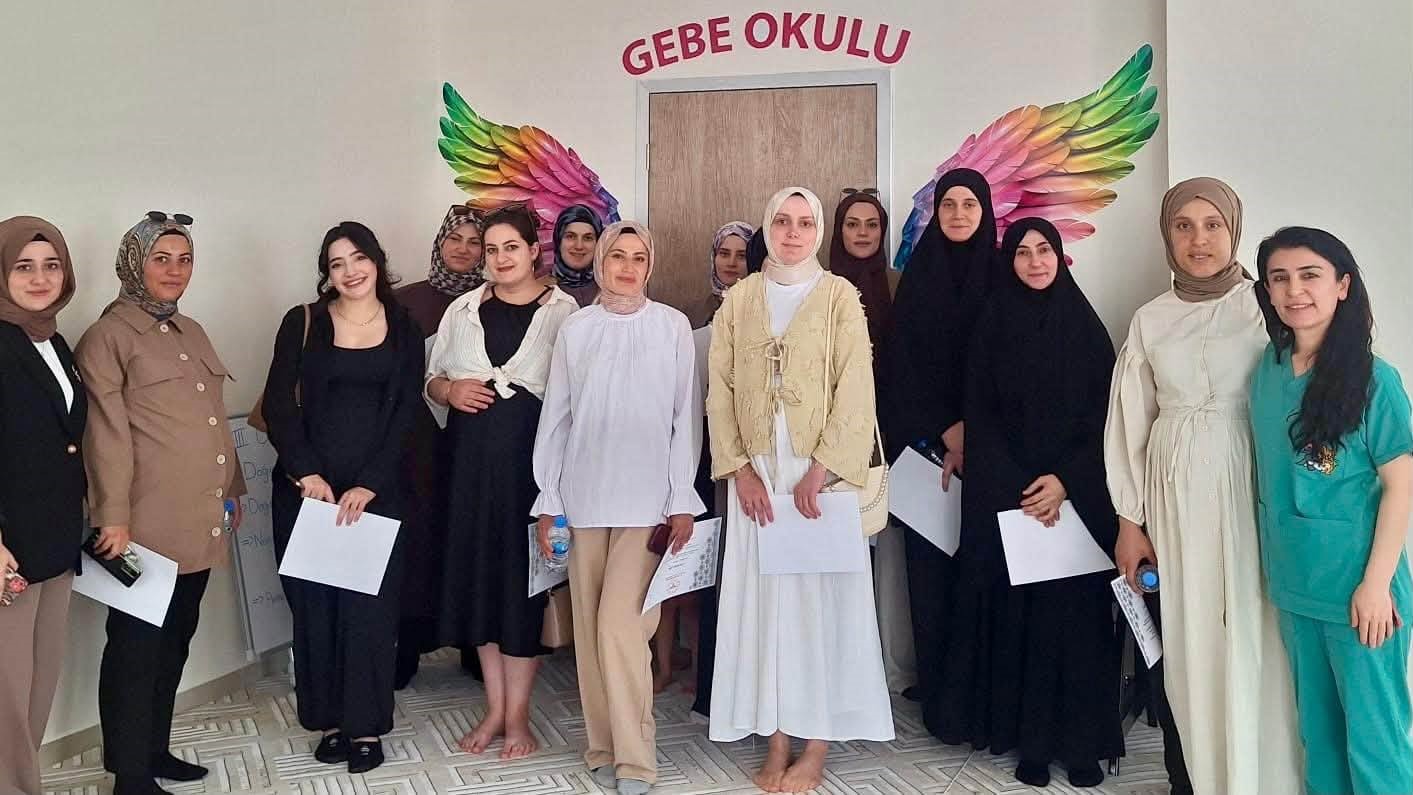Bayburt’ta ‘Gebe Okulu’ eğitimleri devam ediyor
