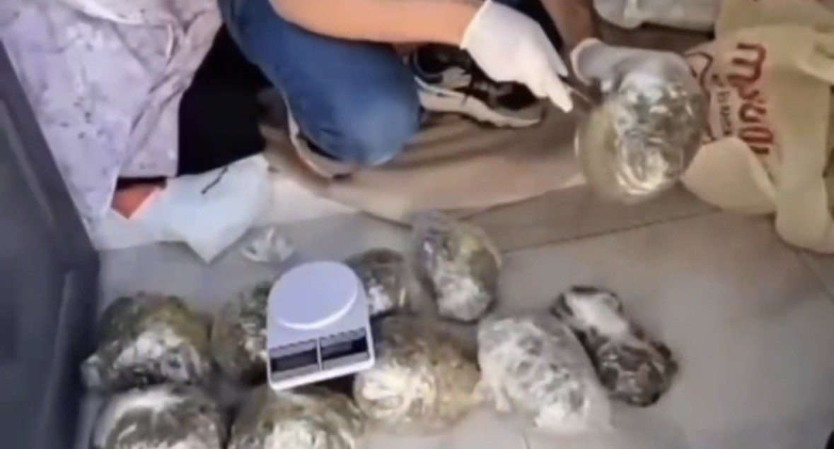 Gaziantep’te 22 kilo uyuşturucu ele geçirildi: 8 şahıs tutuklandı