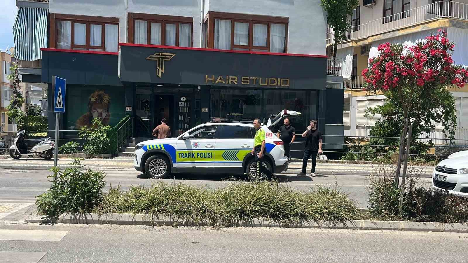 Alanya’da motosiklet ile otomobil çarpıştı: 1 yaralı