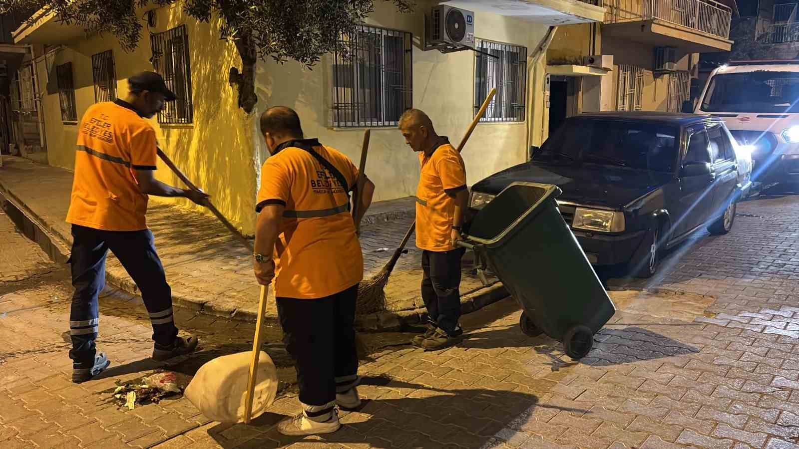 Efeler’de temizlik çalışmaları sürüyor