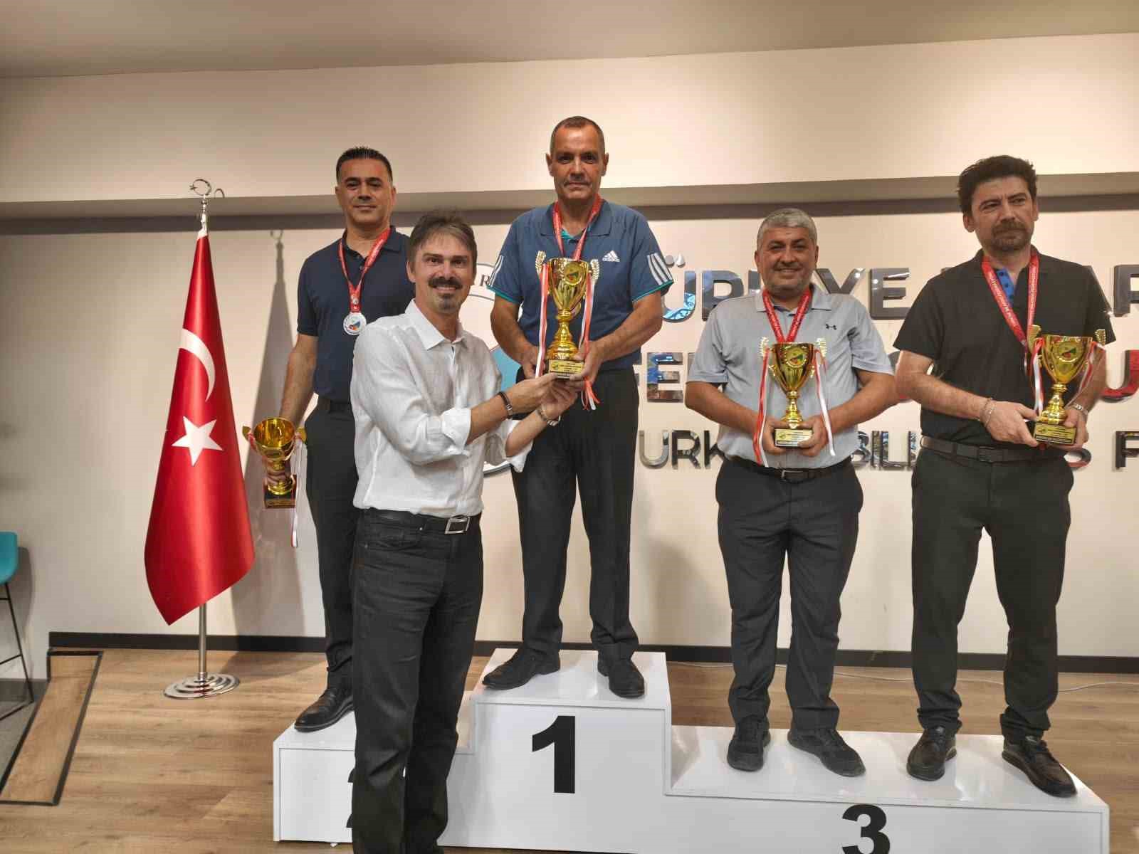 Elazığlı sporcu &Ccedil;elikel, T&uuml;rkiye şampiyonu oldu