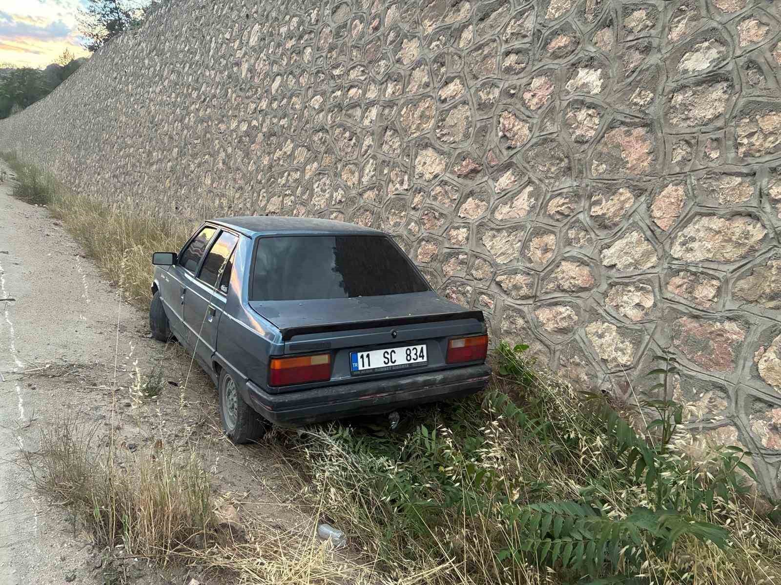 Otomobil şarampole u&ccedil;tu: 1 yaralı
