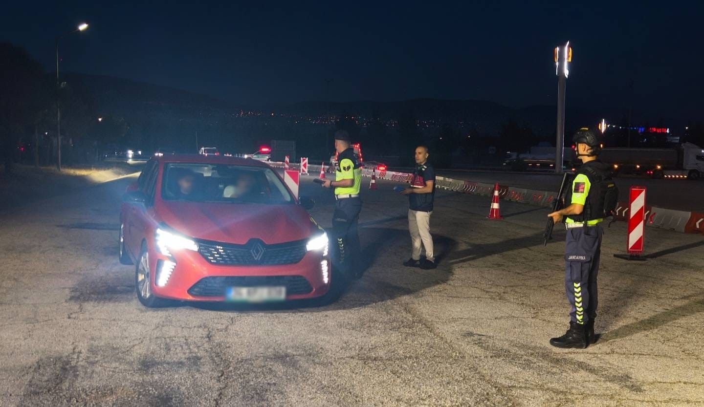 Gaziantep&rsquo;te 25 aranan şahıs yakalandı