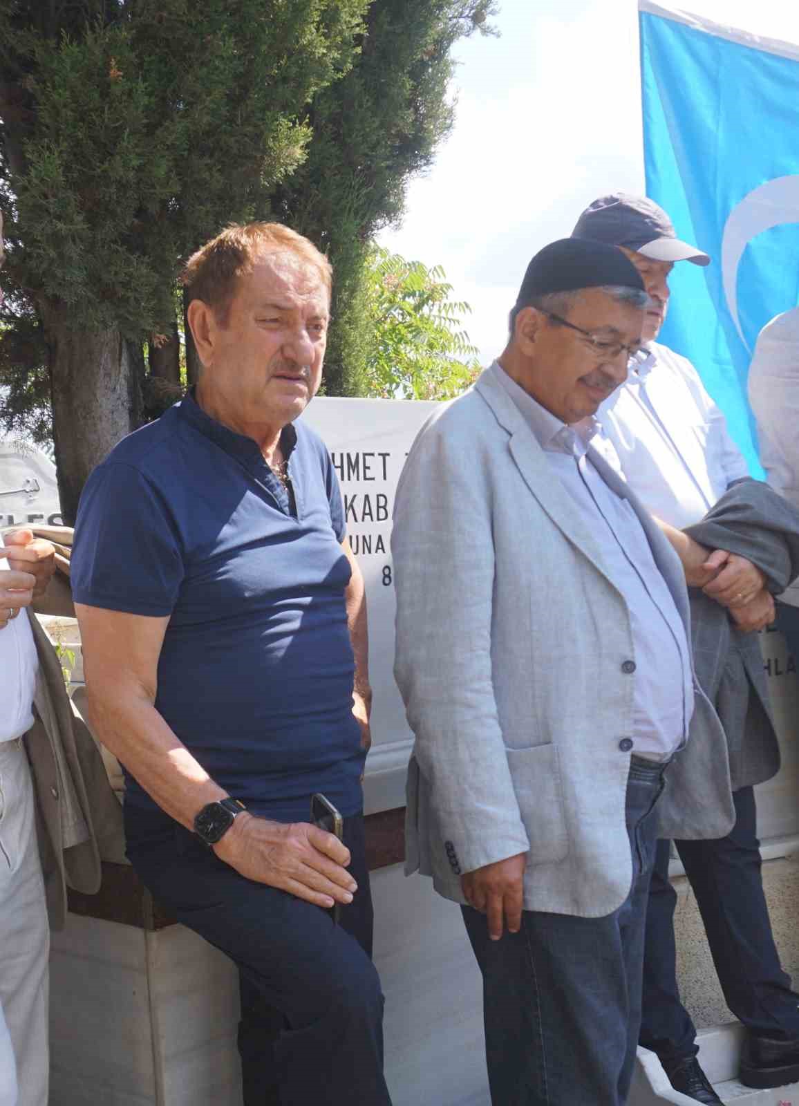 Servet Kabaklı, vefatının 11. yılında mezarı başında anıldı