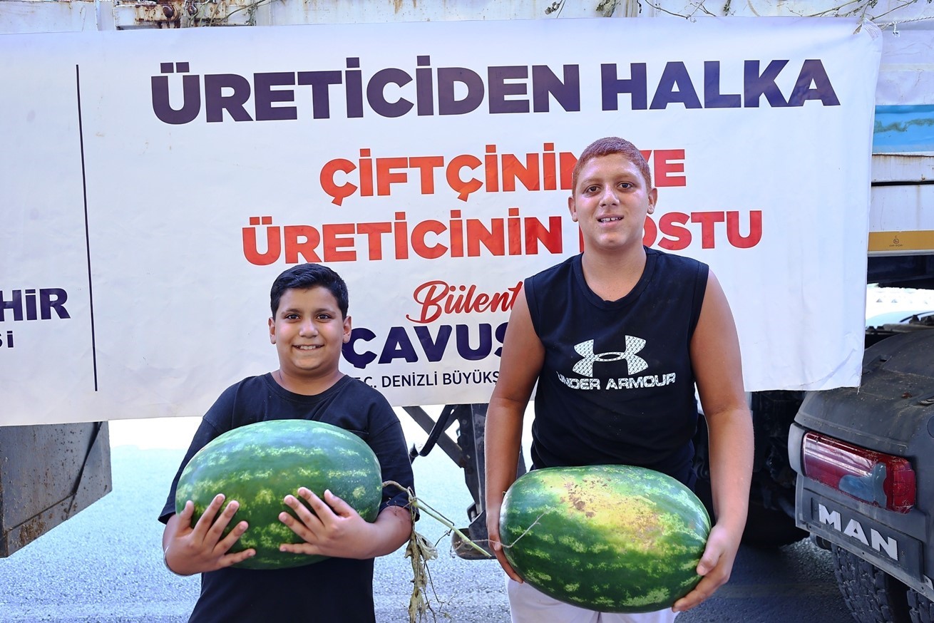 &Uuml;reticinin karpuzu B&uuml;y&uuml;kşehir eliyle ihtiya&ccedil; sahibine ulaştırılıyor