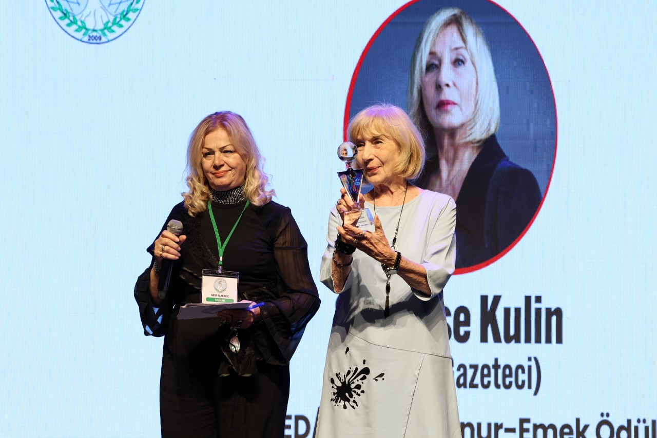 2.Yüzyıl Cumhuriyet Ödülleri sahiplerini buldu