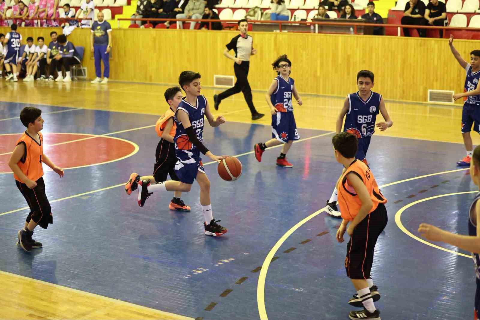 Sivas Gücü Belediyespor’dan 4 kategoride 4 derece