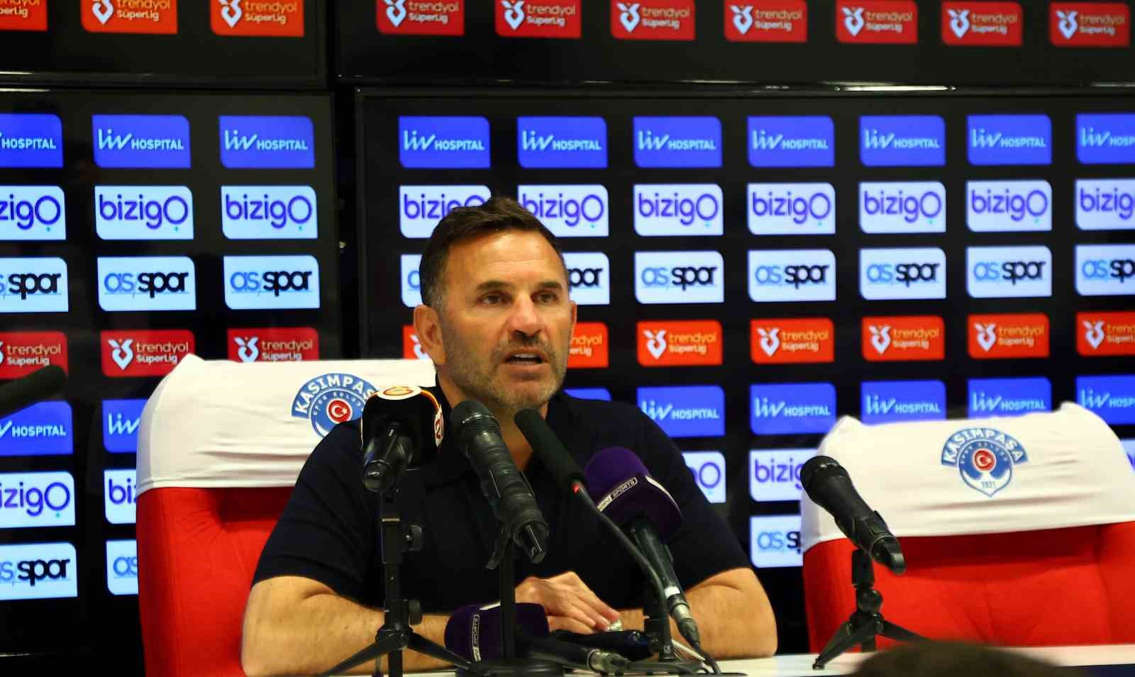 Okan Buruk: "İlk düşüncem, isteğim ve hayalim burada yine nice şampiyonluklar yaşamak"