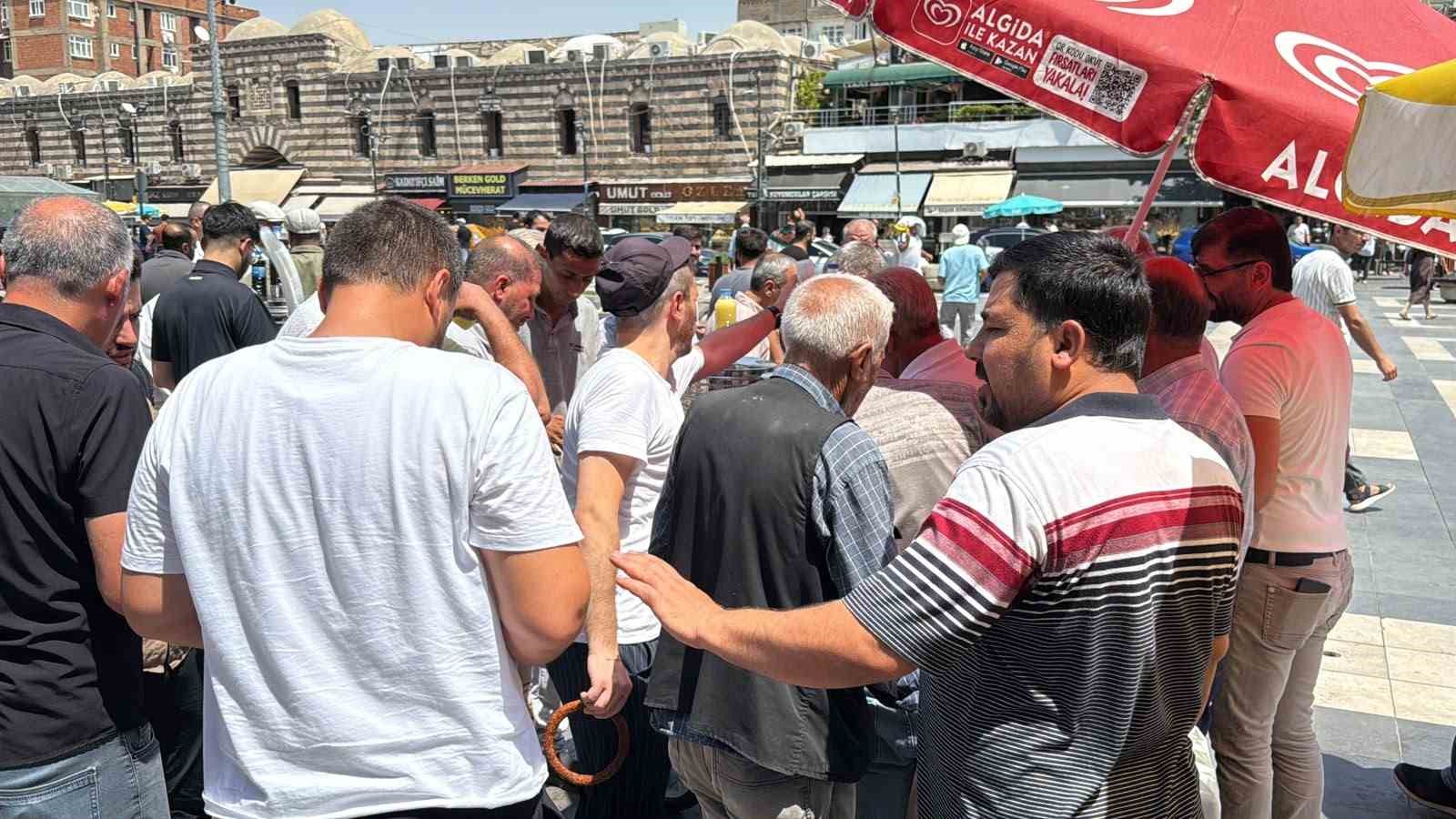 Diyarbakır’da cuma geleneği yıllardır sürüyor