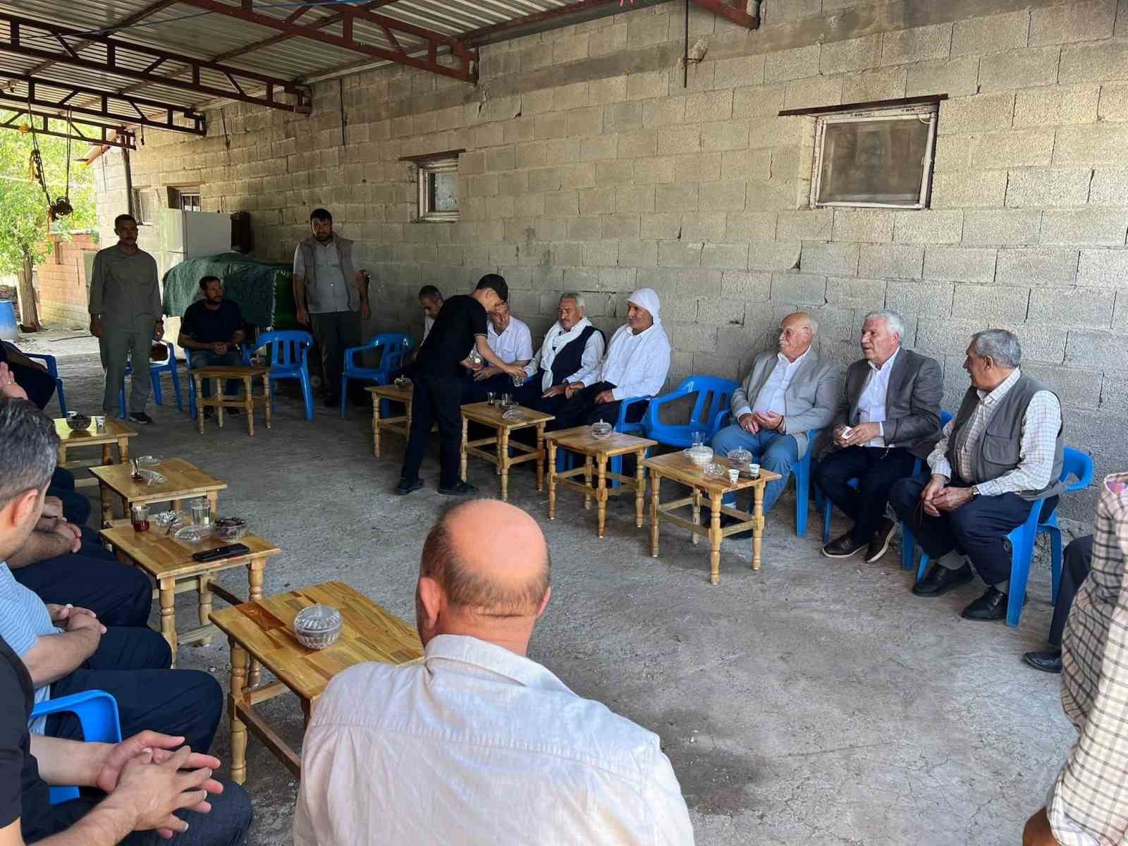Çermikli hacılar yurda döndü