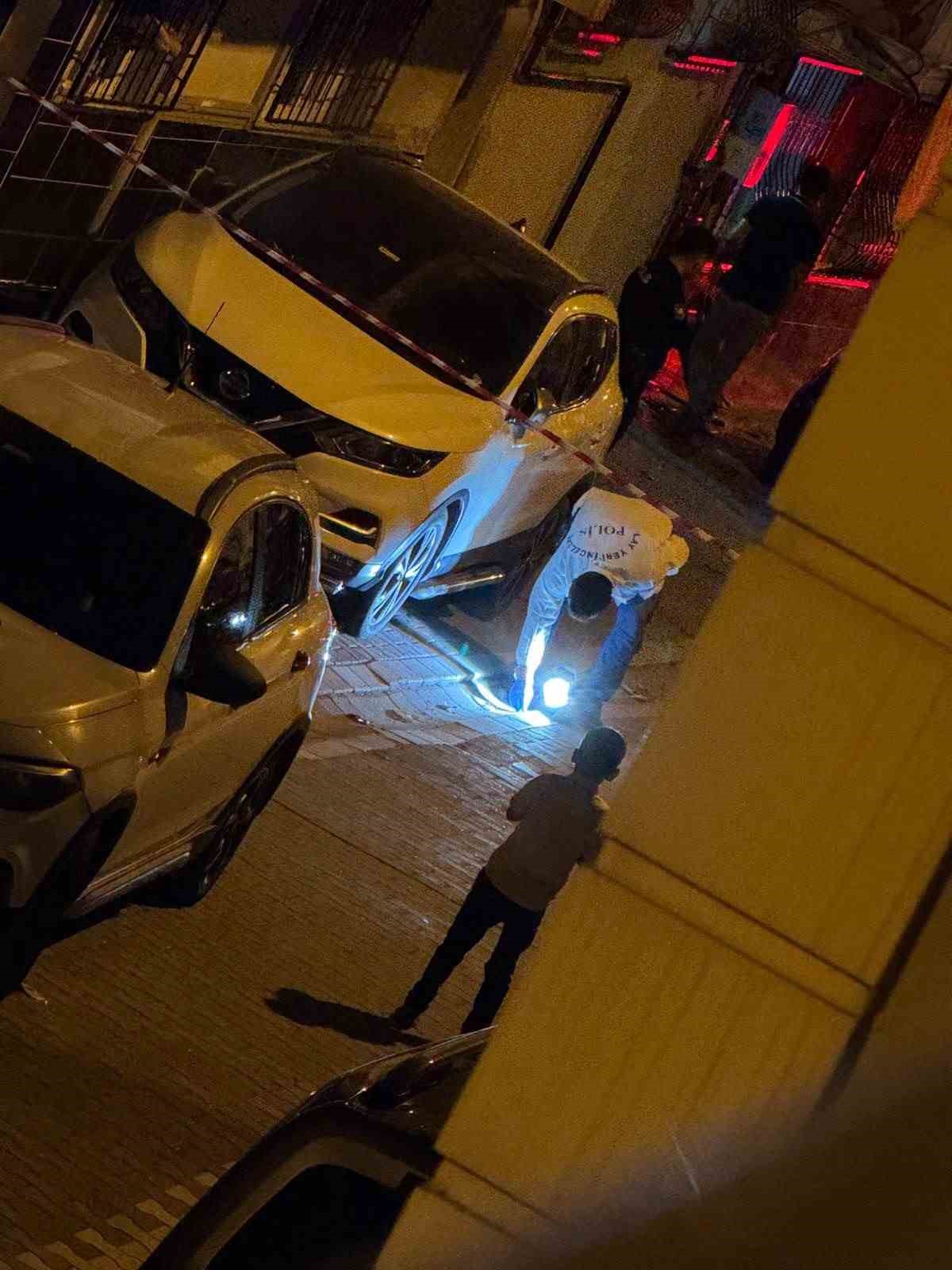 Esenyurt’ta asker eğlencesinde ortalık karıştı : 2 yaralı