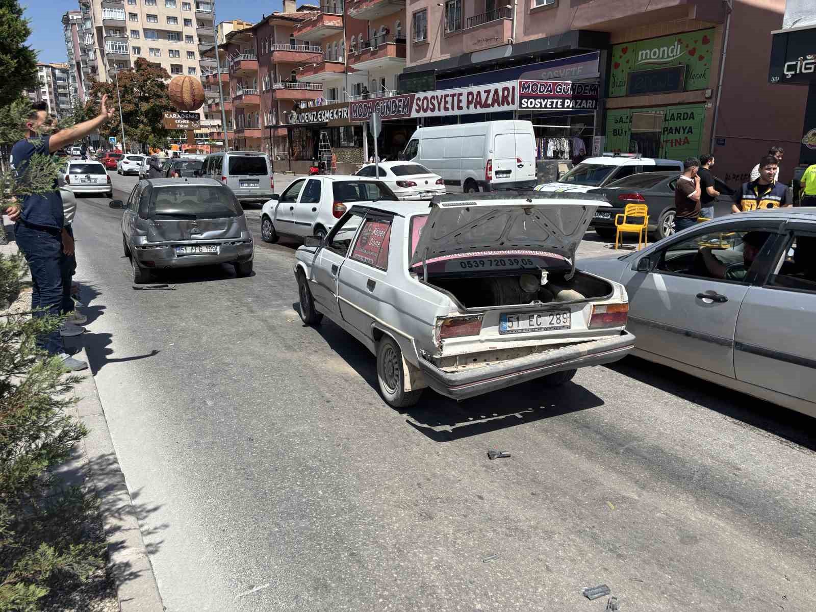 Niğde’de zincirleme kaza: 1 yaralı