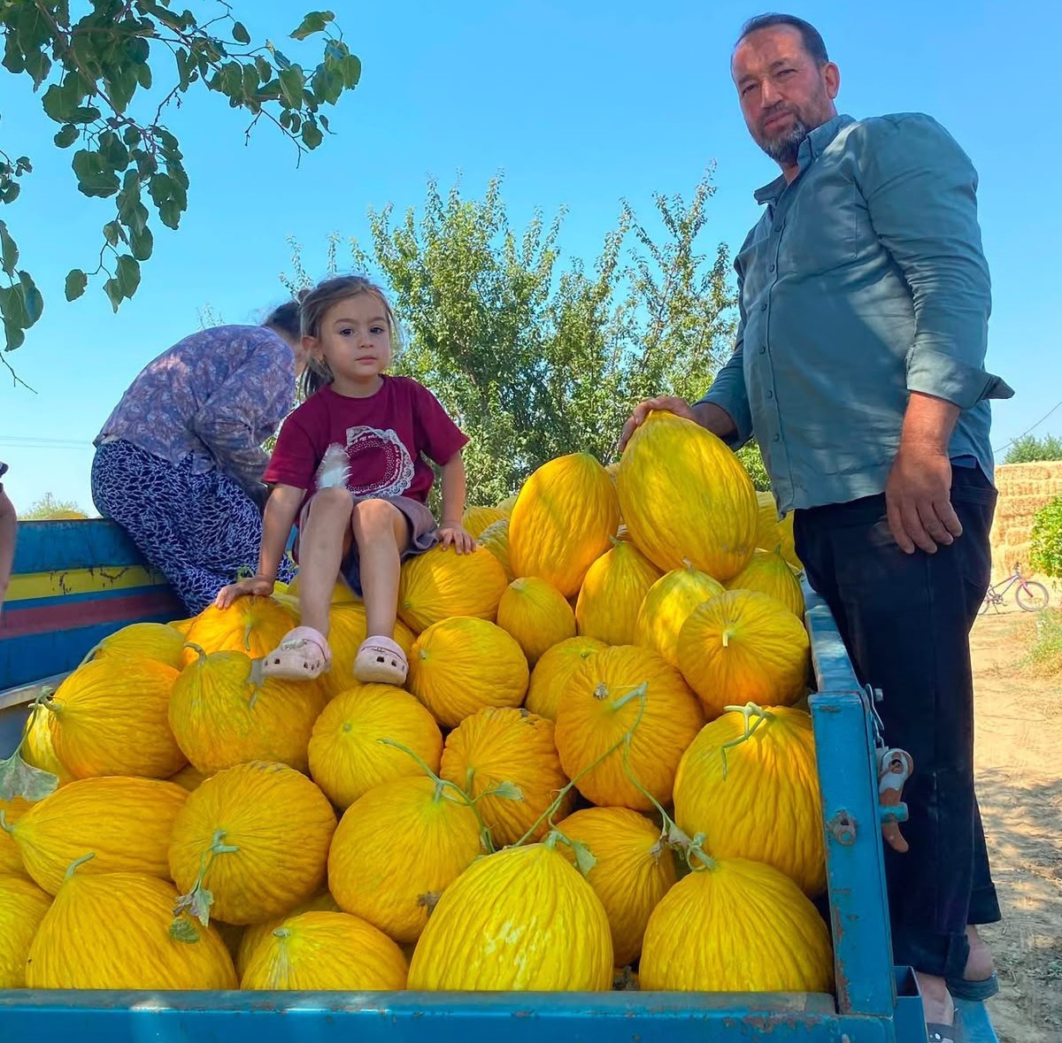 Sarıg&ouml;ll&uuml; &uuml;reticiden "Kendi &uuml;ret, kendi sat" hamlesi
