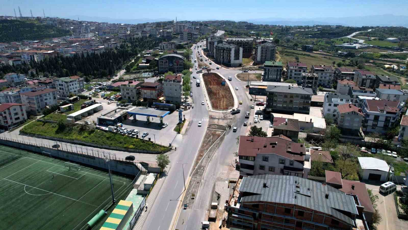 Tuzla ve Battalgazi Caddesi&rsquo;nde kavşak d&uuml;zenlemesi