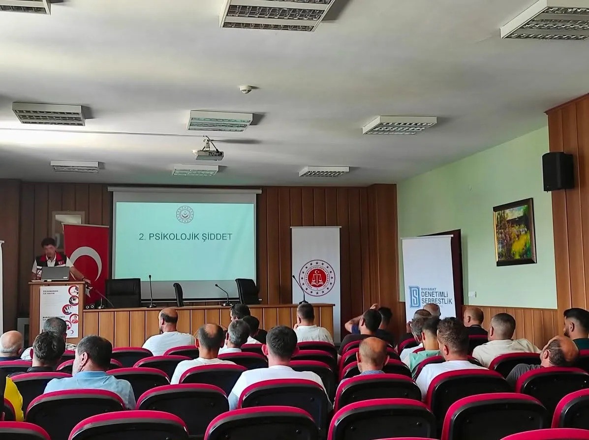 Aile içi şiddete karşı farkındalık eğitimi