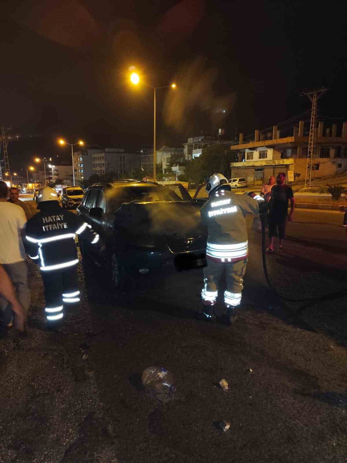 Belen’de otomobil yangını