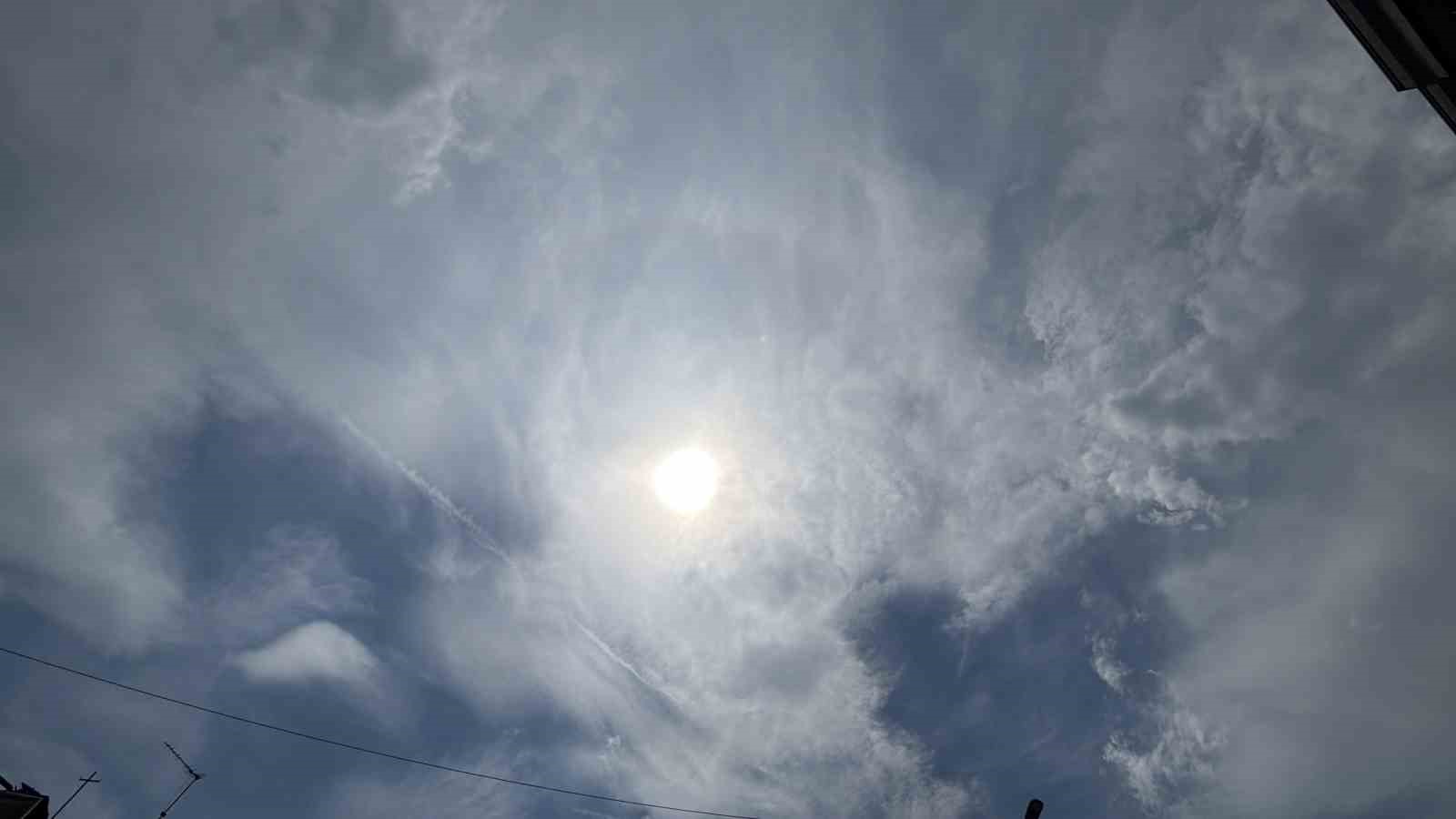 Düzce’de hava şaşırttı: 32 derecede yağmur sürprizi