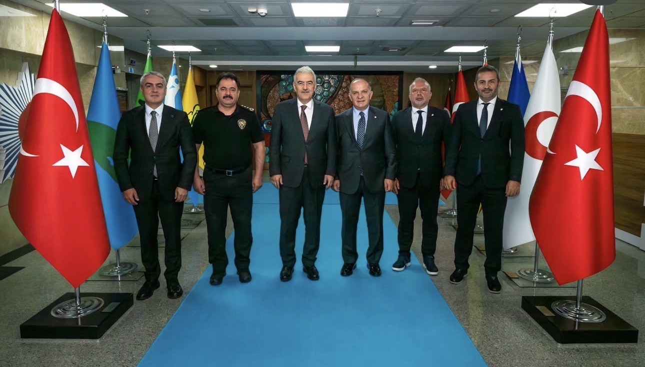 Türkiye-İtalya maçı öncesi Bursa’da güvenlik toplantısı