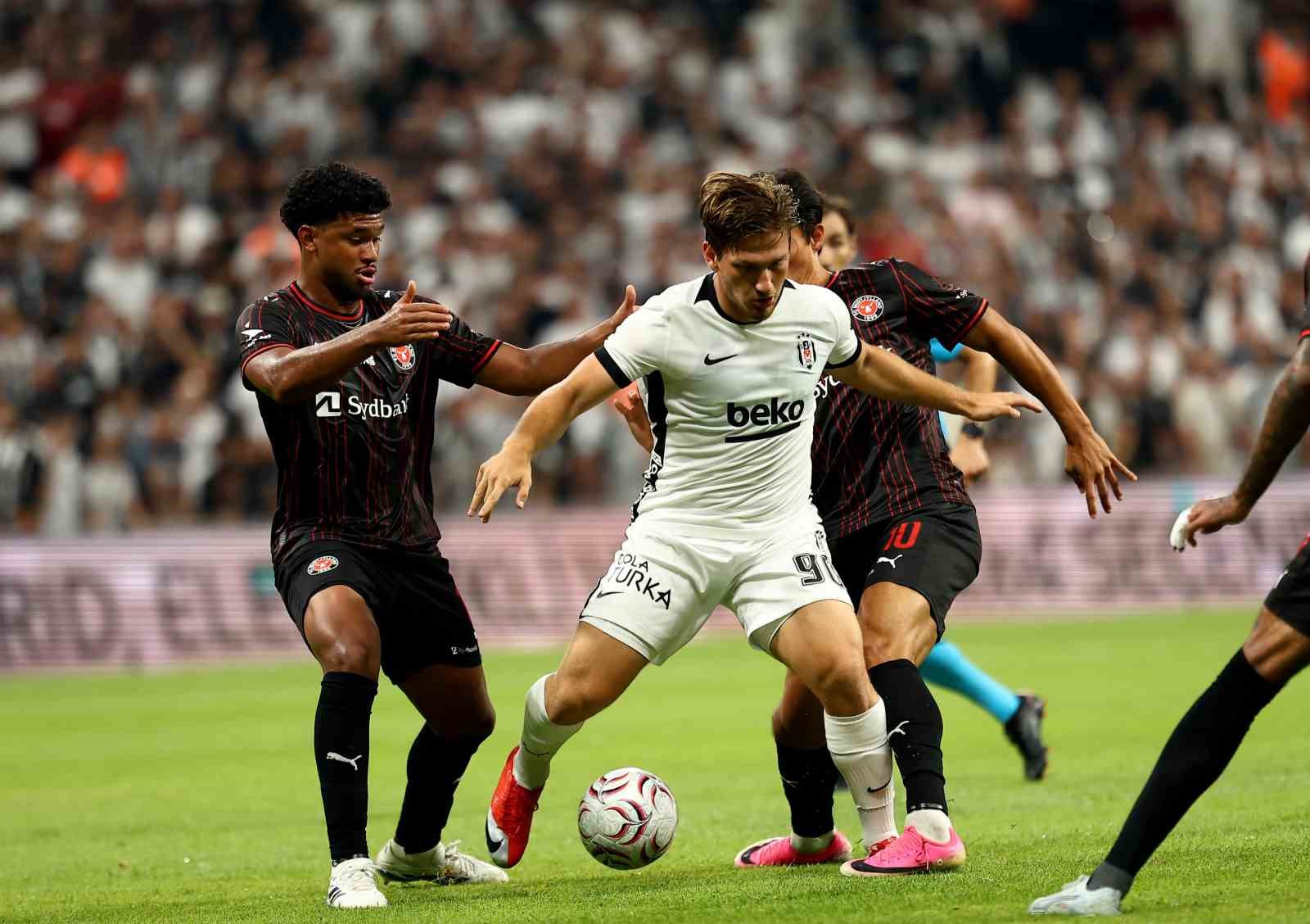 Semih Kılı&ccedil;soy 357 g&uuml;n sonra Beşiktaş formasına kavuştu