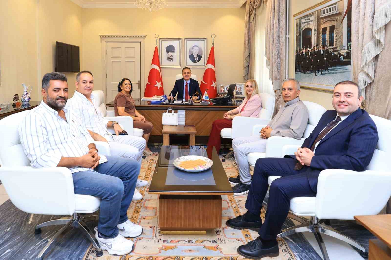 Düğerek Mahallesine hayırsever aileden Aile Sağlığı Merkezi ve 112 İstasyonu