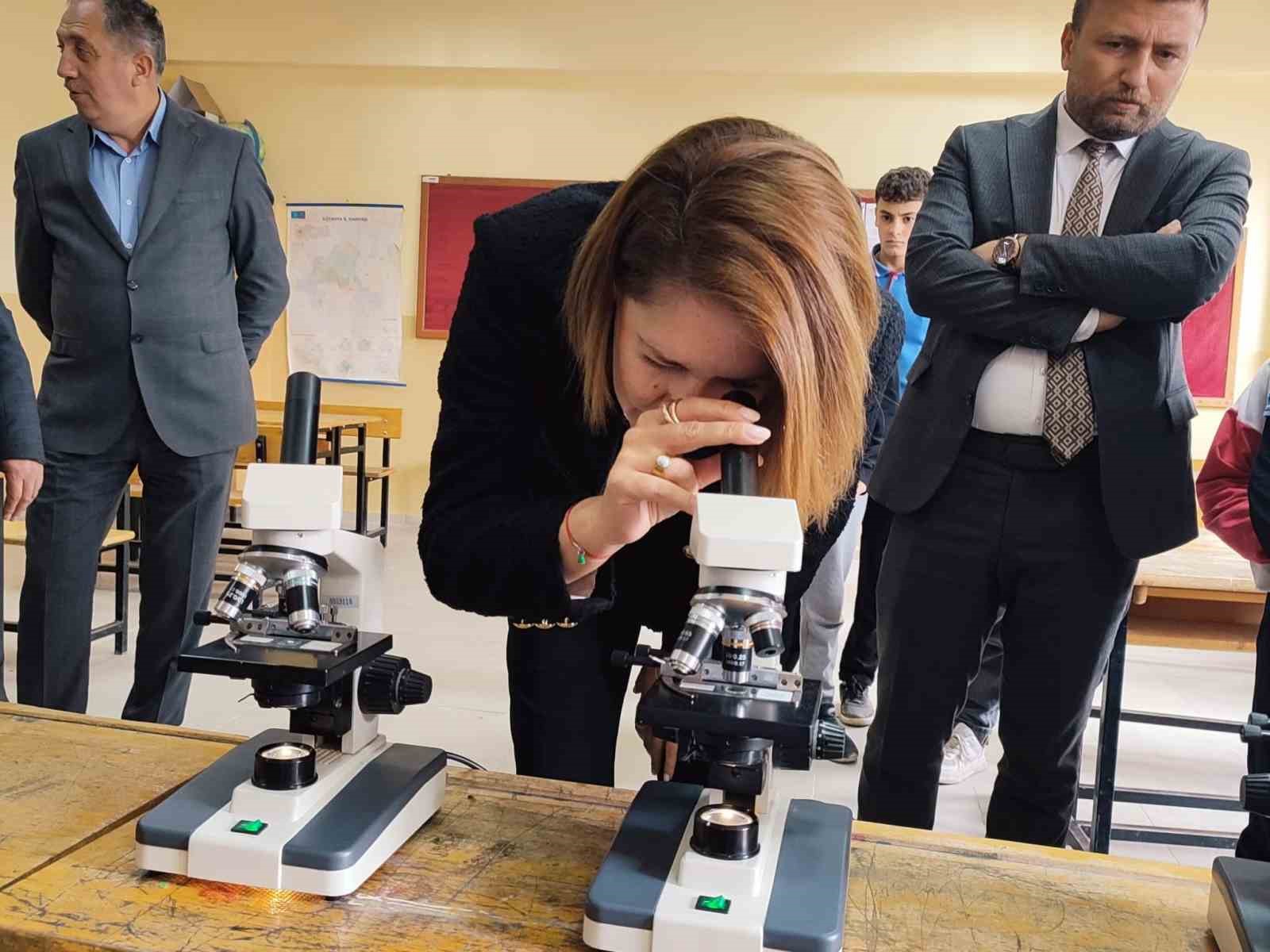 &Ccedil;ayırbaşı Şehit Yaşar &Ccedil;akır Ortaokulunda bilim ve tarım buluşması