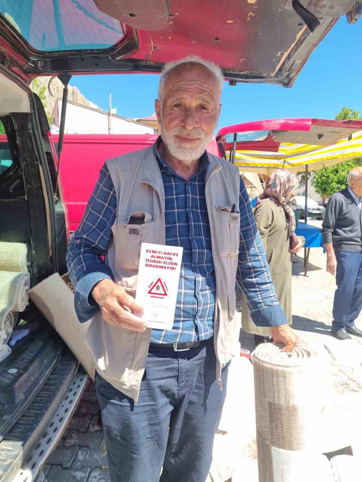 Kemaliye&rsquo;de &ouml;ğrenciler ve vatandaşlar kene riskine karşı bilgilendirildi