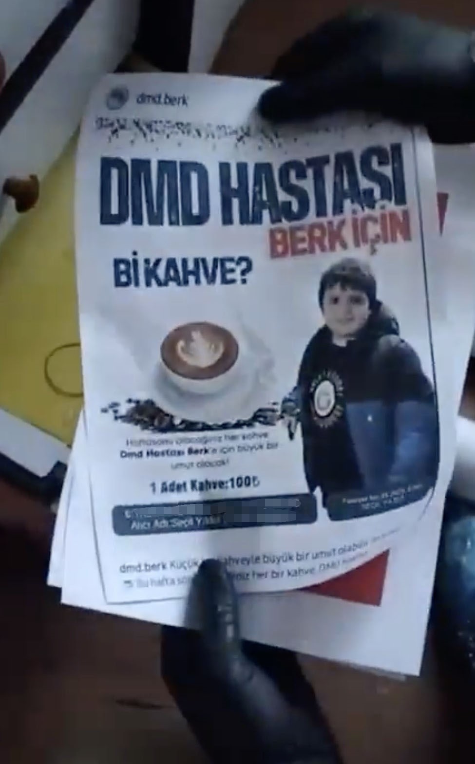 DMD hastası &ccedil;ocuk i&ccedil;in toplanan paraları alan ş&uuml;phelinin evinden &ccedil;ıkanlar hayrete d&uuml;ş&uuml;rd&uuml;, diğer kampanyaları da g&ouml;z&uuml;ne kestirmiş
