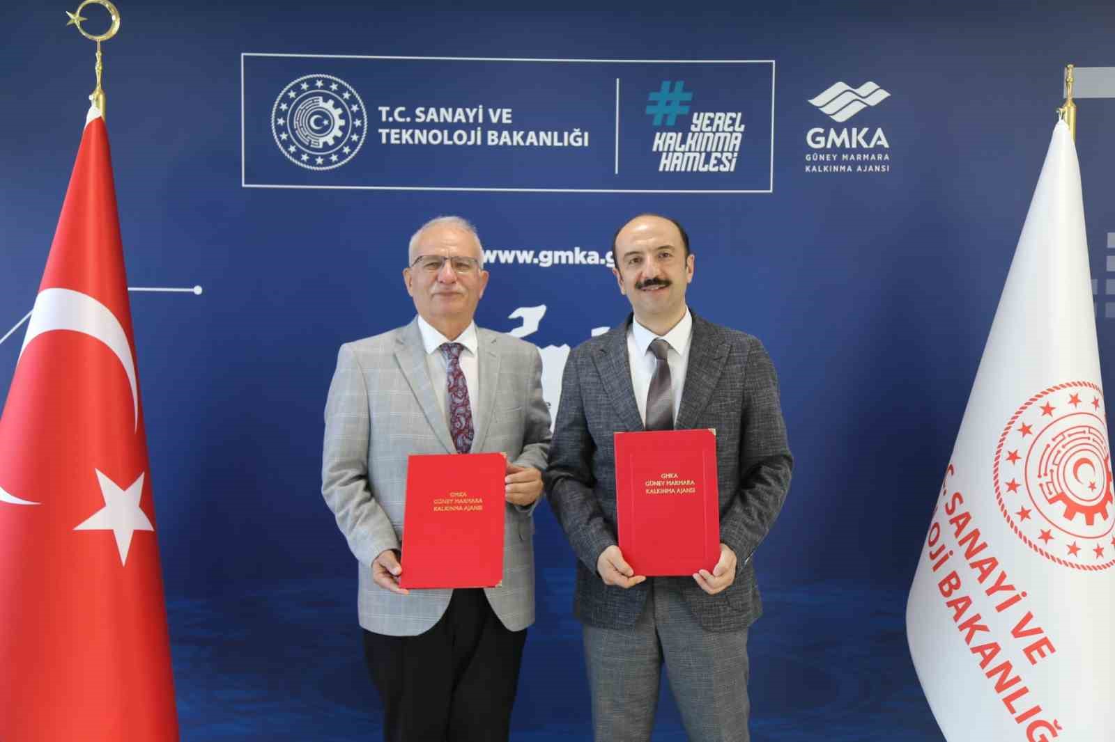 Karesi’de ve Model Uçak Teknolojileri eğitimi projesi imzalandı