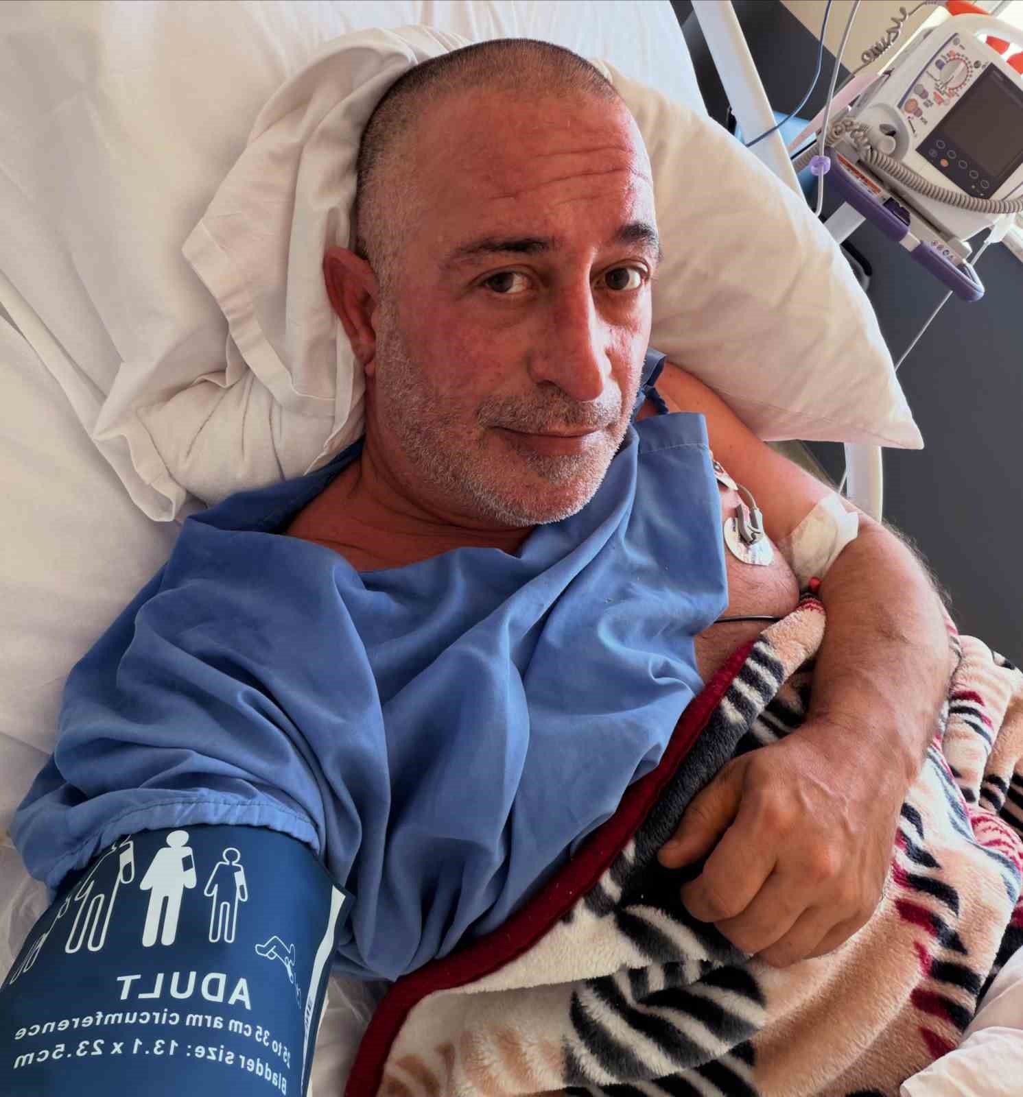 Kalp krizi geçiren ünlü komedyen Cem Yılmaz, Ayvacık’taki doktorların müdahalesiyle kurtuldu