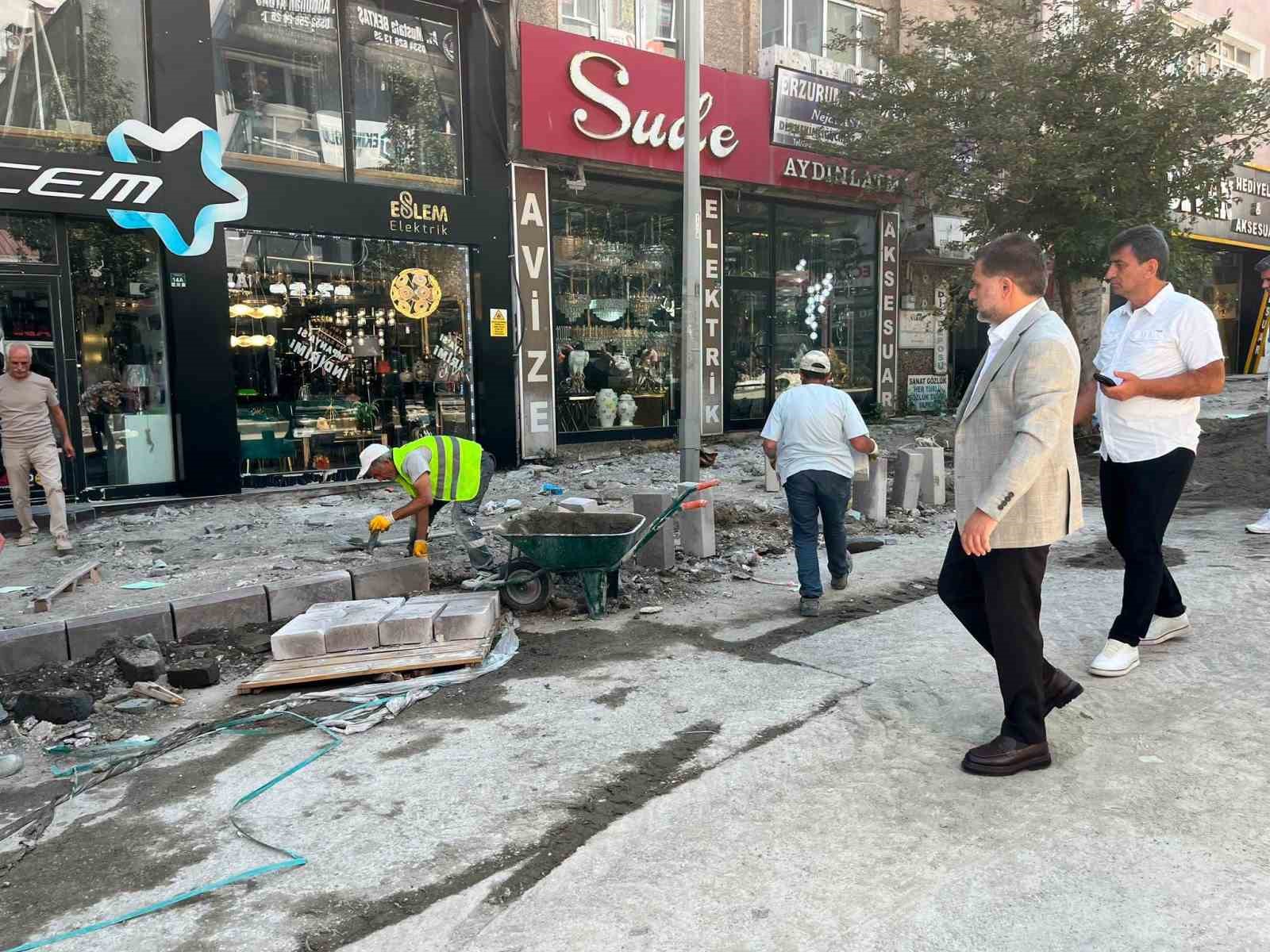 Başkan U&ccedil;ar "Yakutiye i&ccedil;in durmak yok, yola devam"