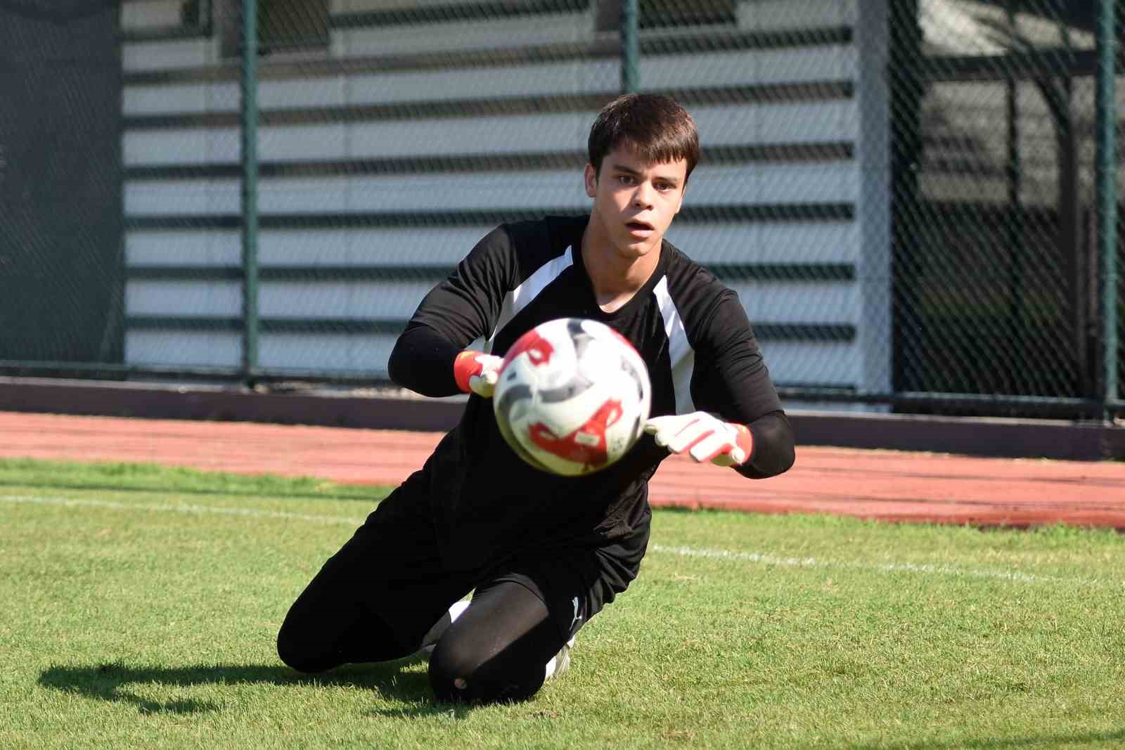 Manisa FK yeni sezon hazırlıklarının ilk etabını tamamladı