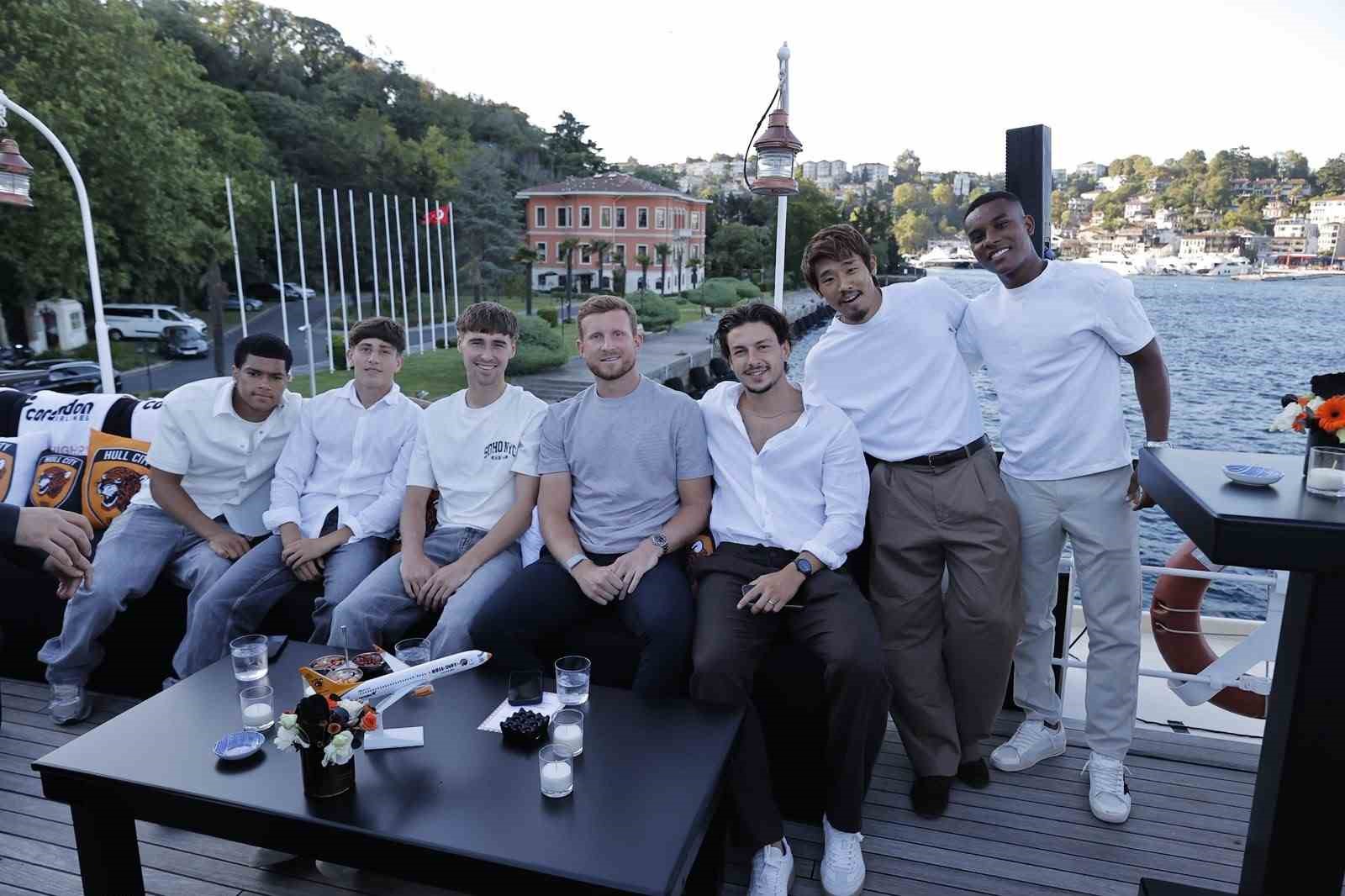 Acun Ilıcalı’dan Hull City’e İstanbul’da boğaz turu