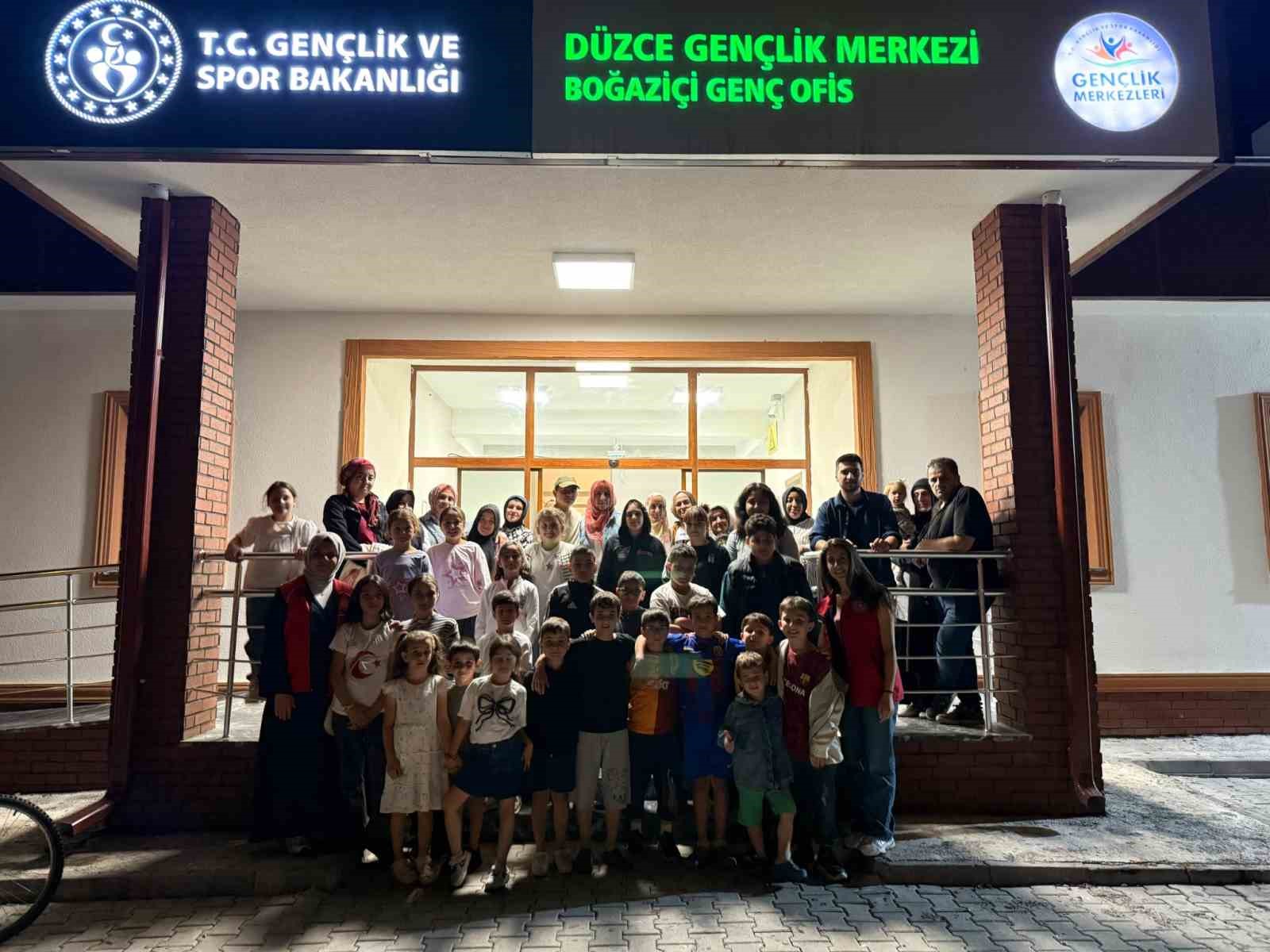 Düzce Genç Ofis’ten sinema gecesi