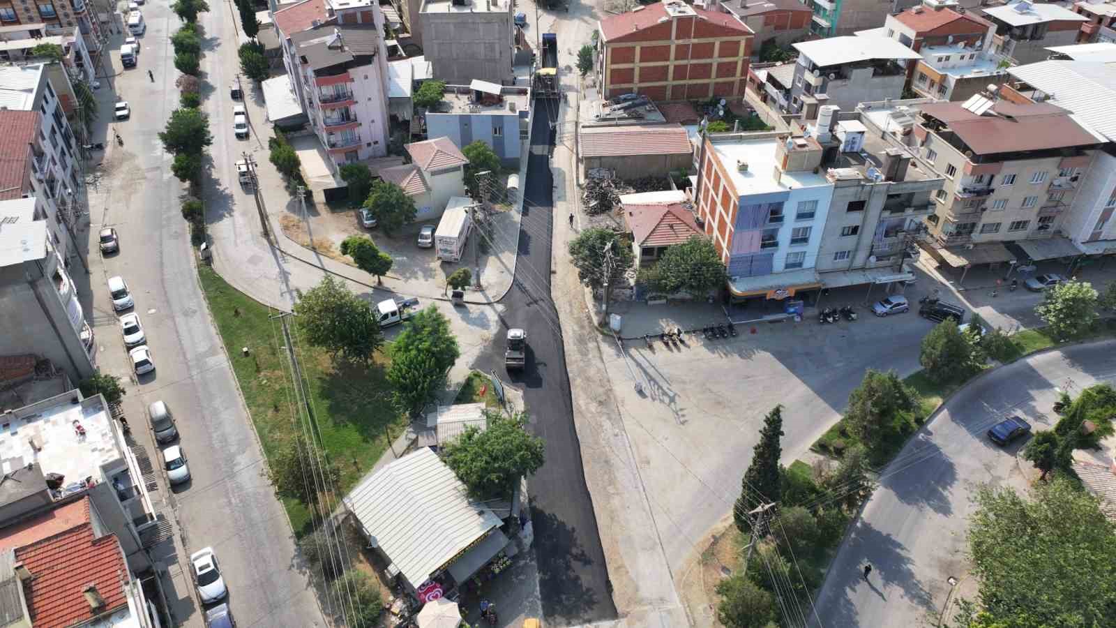 Turgutlu’da asfalt seferberliği sürüyor