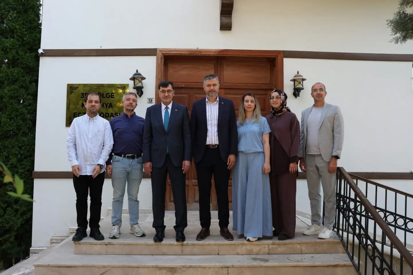 Kütahya Belediye Başkanı Kahveci’den Eczacı Odası’na ziyaret