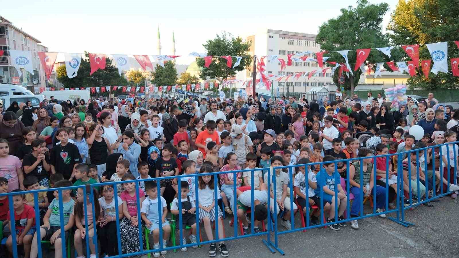 Yıldırım’da sokaklar şenlendi