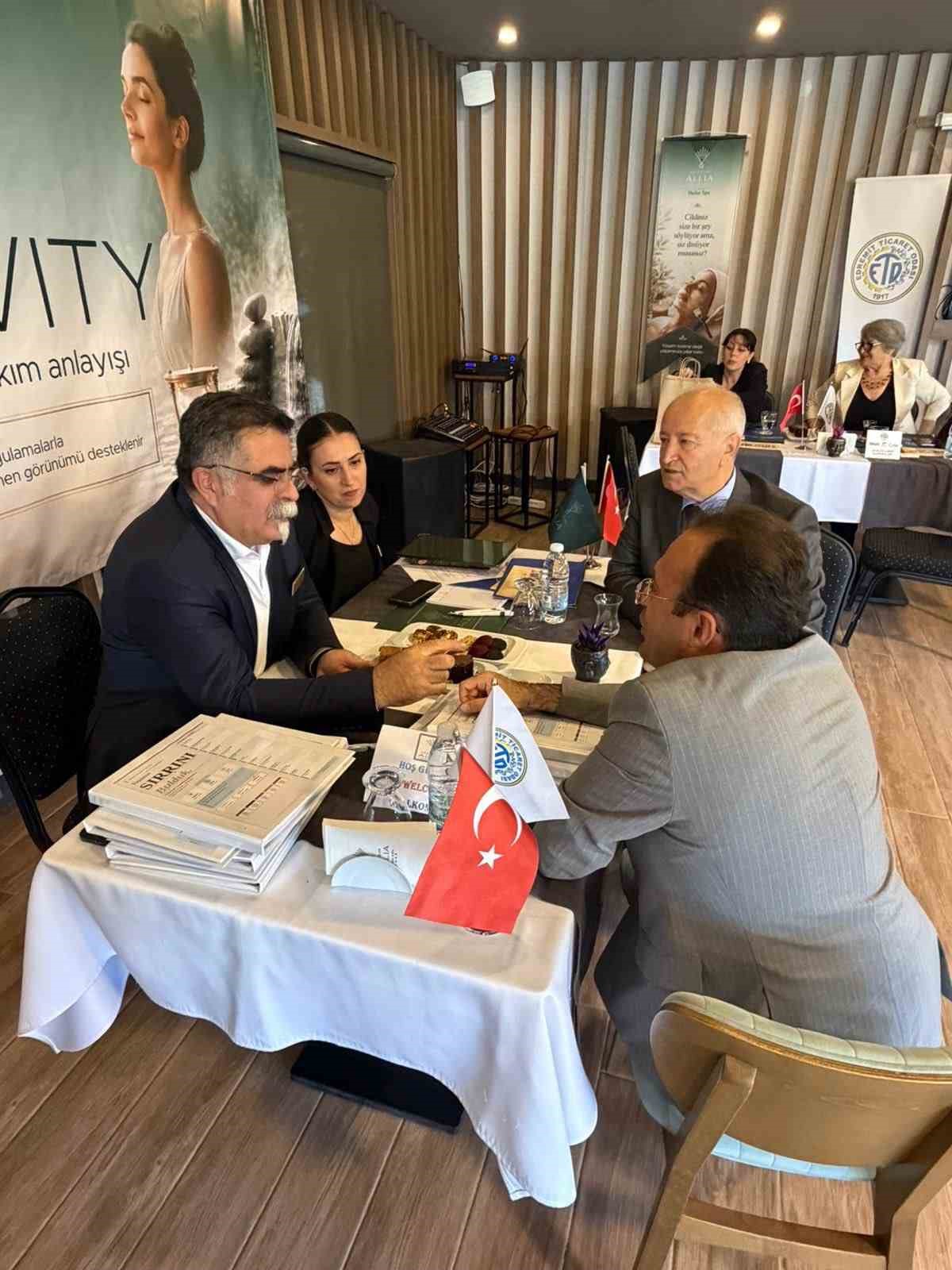 Edremit K&ouml;rfezi&rsquo;nde turizm zirvesi