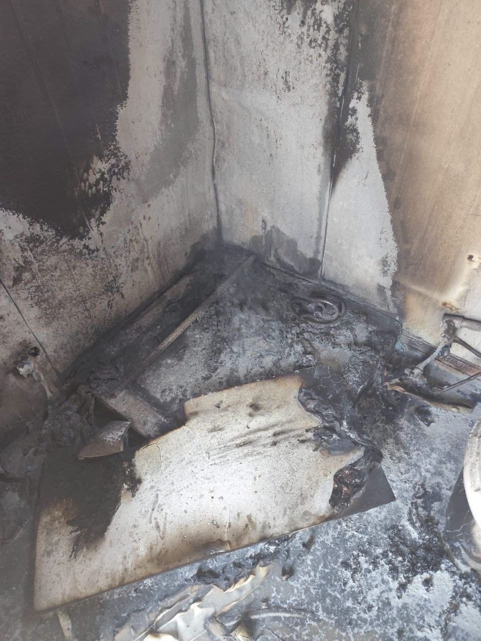 Antakya’da konteyner yangını büyümeden söndürüldü