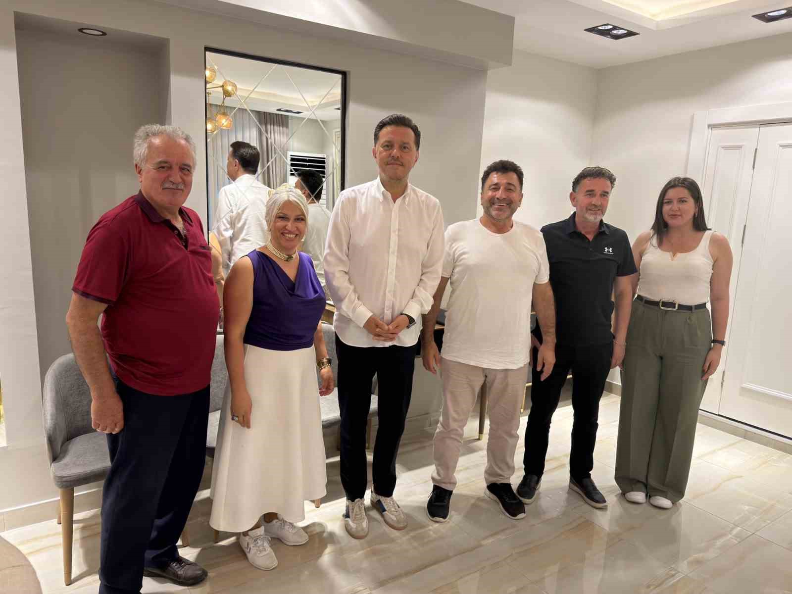 Milletvekili Hatipoğlu, dernek temsilcileri ile bir araya geldi