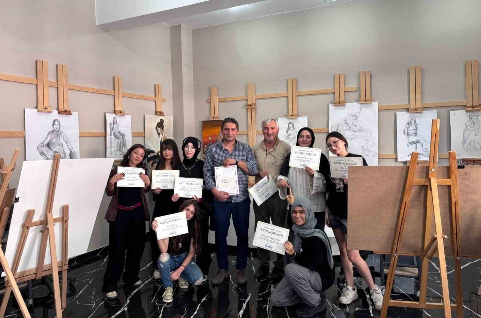 Sanat Melikgazi&rsquo;nin başarısı gururlandırdı