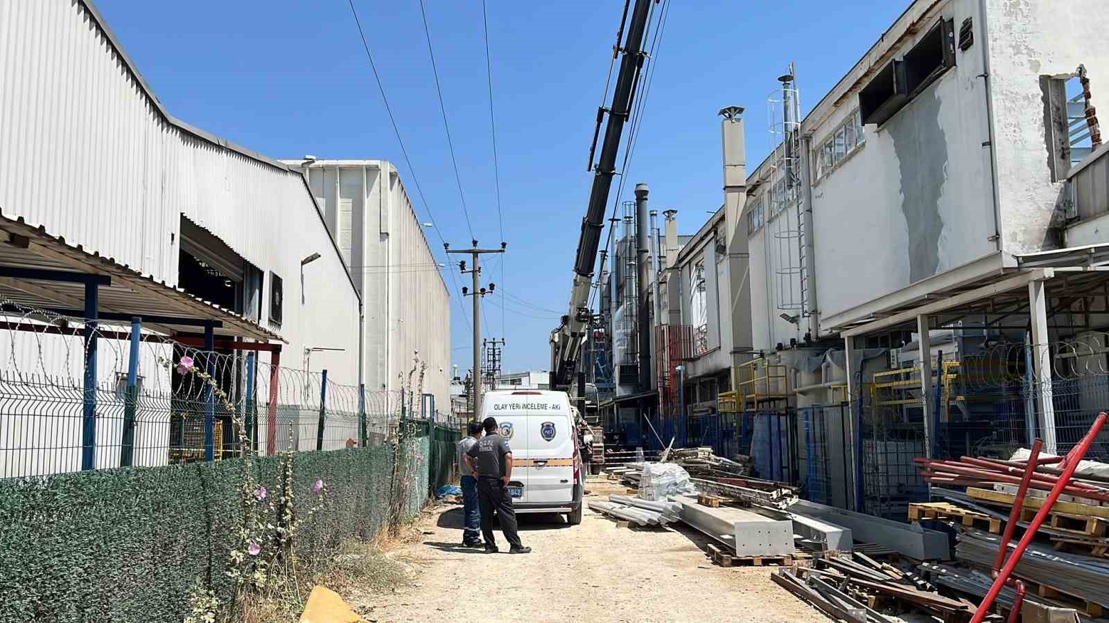 Yüksek gerilim hattı akımına kapılan mühendis ağır yaralandı