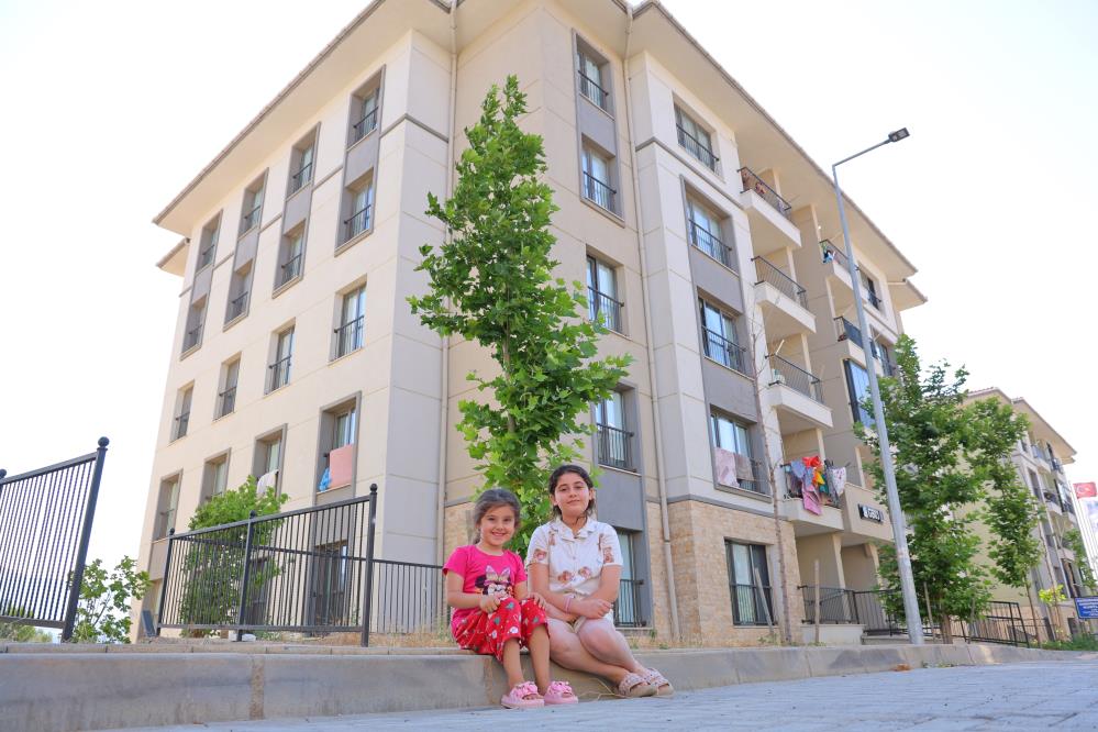 Baykar’ın yaptığı 303 deprem konutuyla mahalle kültürü yeniden canlandı