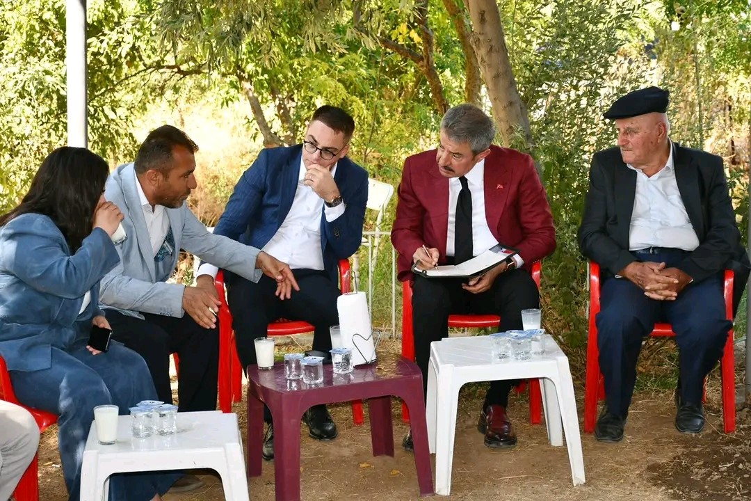 Vekil Tatar, Silopi’de köy gezileri gerçekleştirip vatandaşların taleplerini dinledi