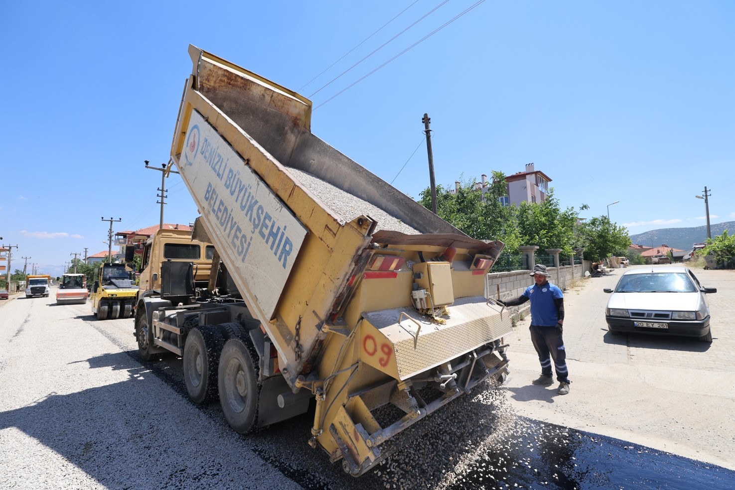 Denizli Büyükşehir 19 ilçenin üstyapısında dönüşüm başladı
