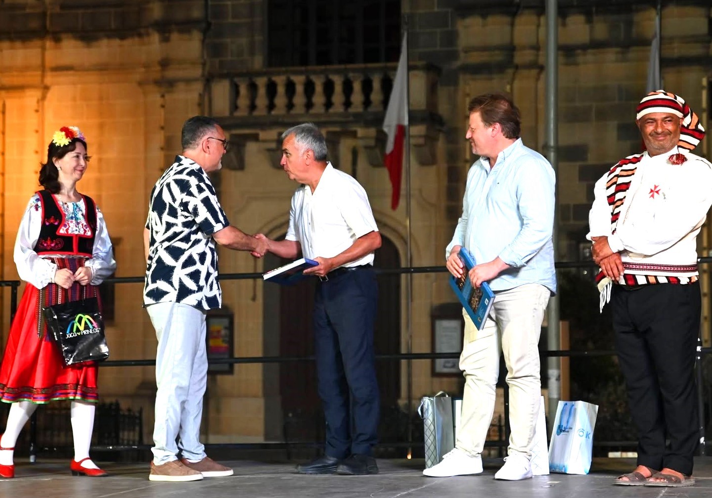 BUÜ Halk Oyunları Grubu Malta’da bir ilke imza attı