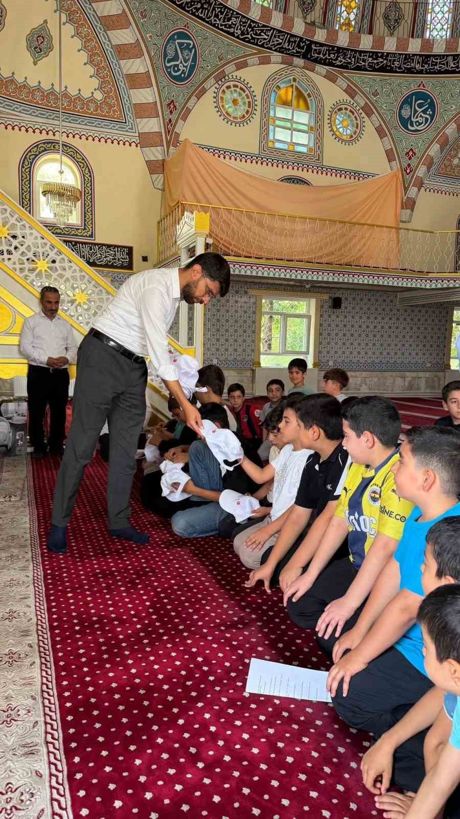 Van’da Yaz Kur’an kurslarında eğitim süreci yakından takip ediliyor