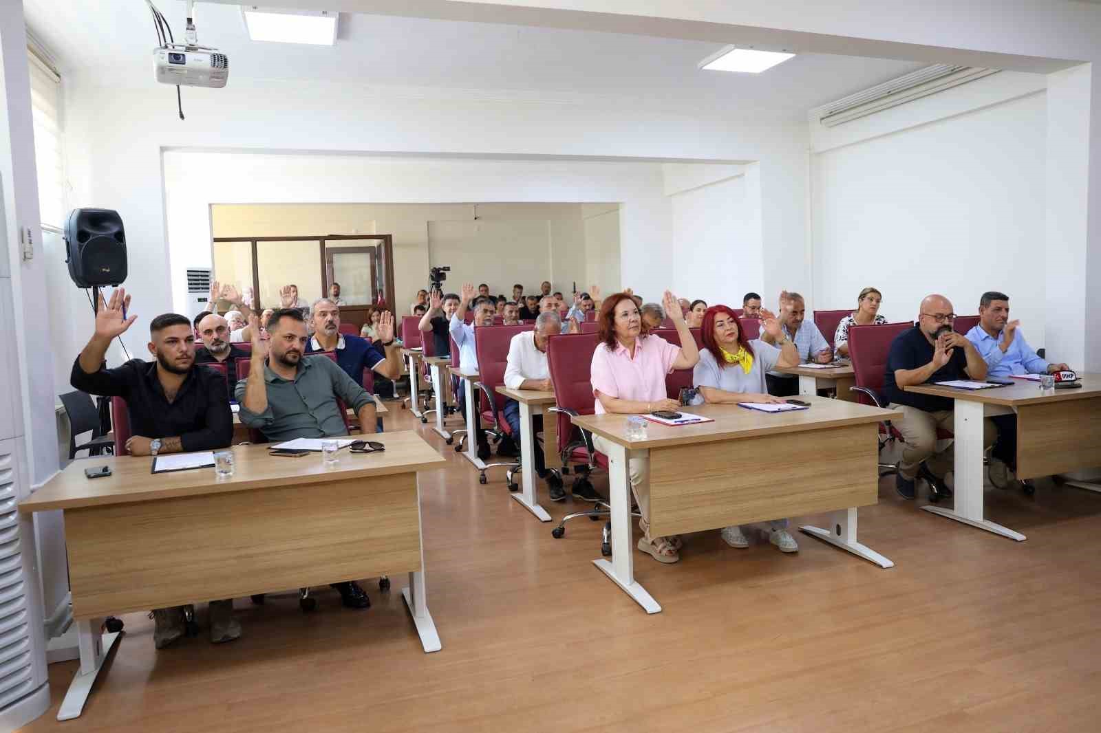 Pınardere’deki yeni parka eski muhtarın adı verildi