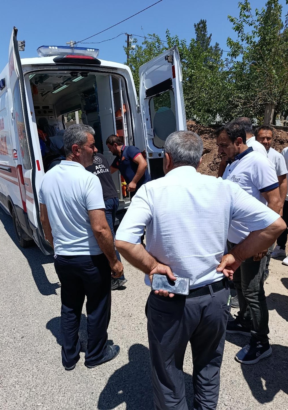 Kurtalan&rsquo;da otomobil ile motosiklet &ccedil;arpıştı: 1 yaralı