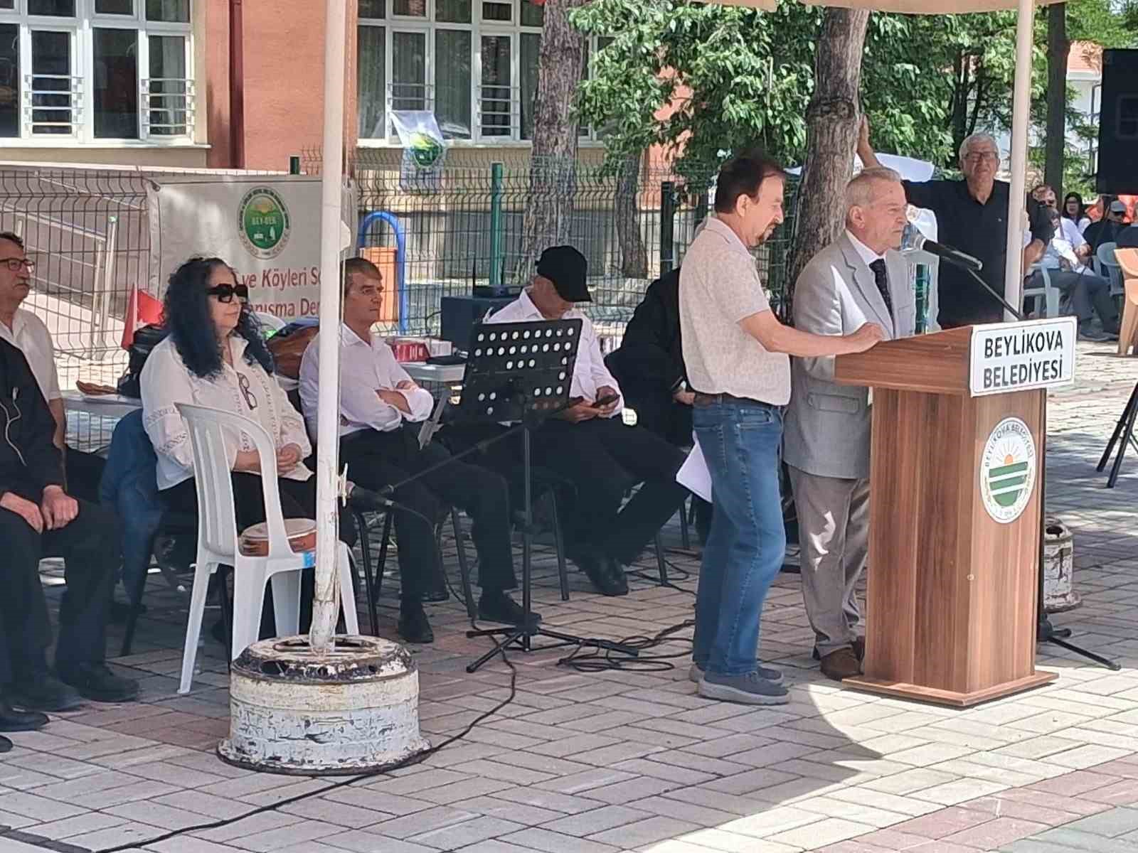 Beylikova Avdan Okulu Mezunları, Pilav Günü’nde bir araya geldi
